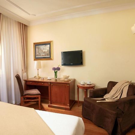 Hotel Homs Rzym Zewnętrze zdjęcie