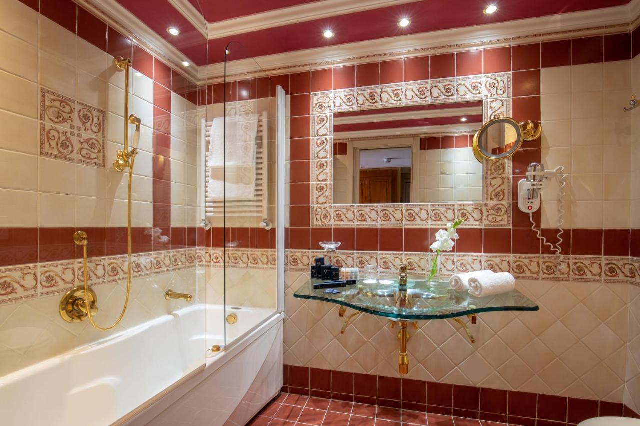 Hotel Homs Rzym Zewnętrze zdjęcie