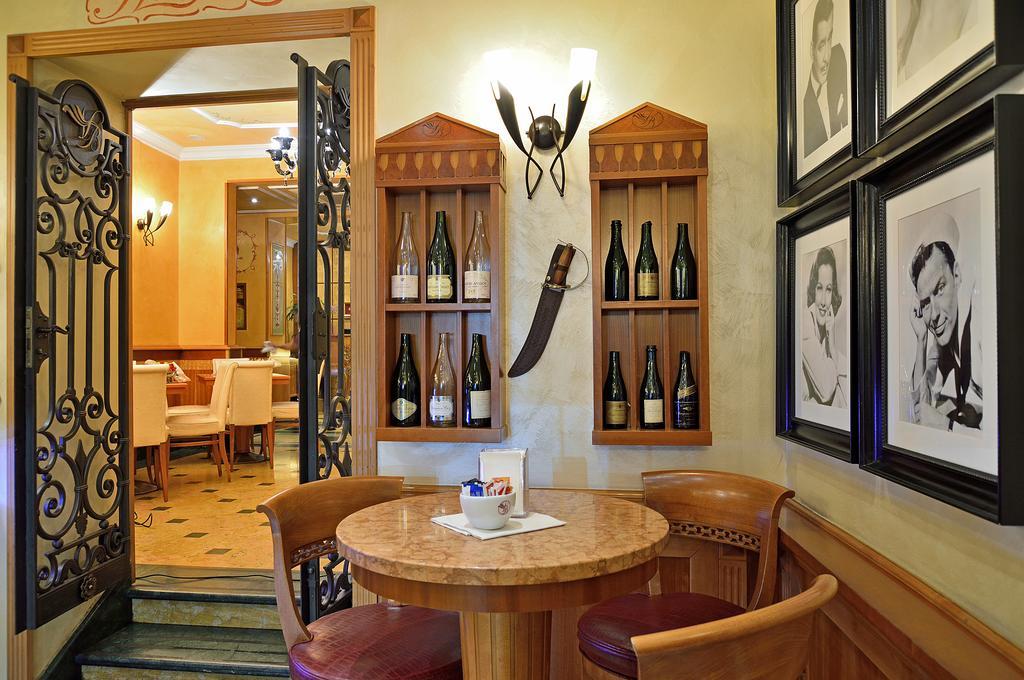 Hotel Homs Rzym Zewnętrze zdjęcie